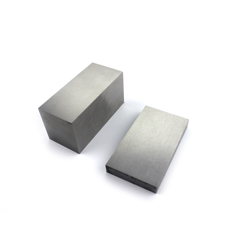 Cemented carbide cube