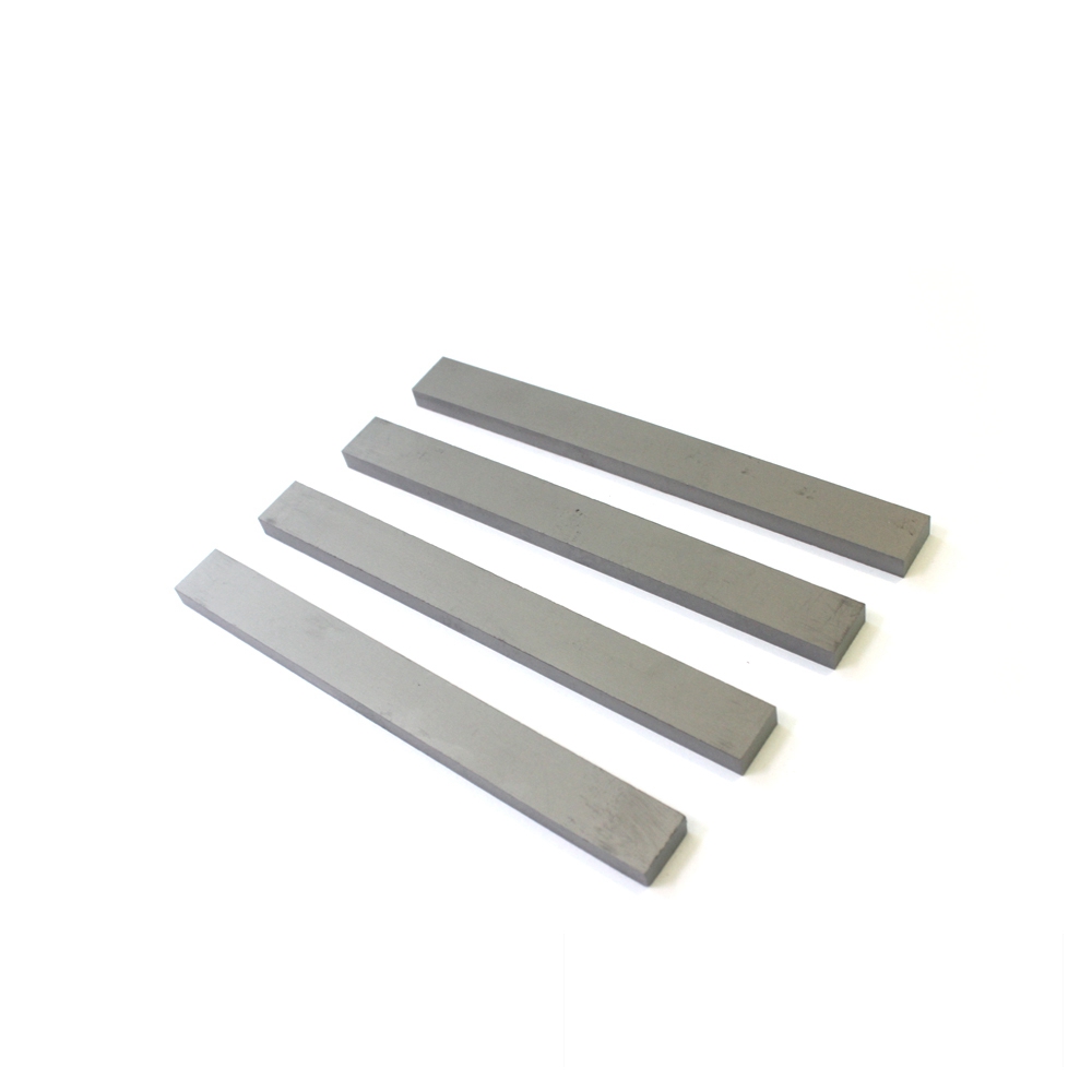 Wear resistant carbide strips with good quality